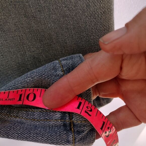 Vintage Johnny Blaze jean shorts - Picture 8 of 9